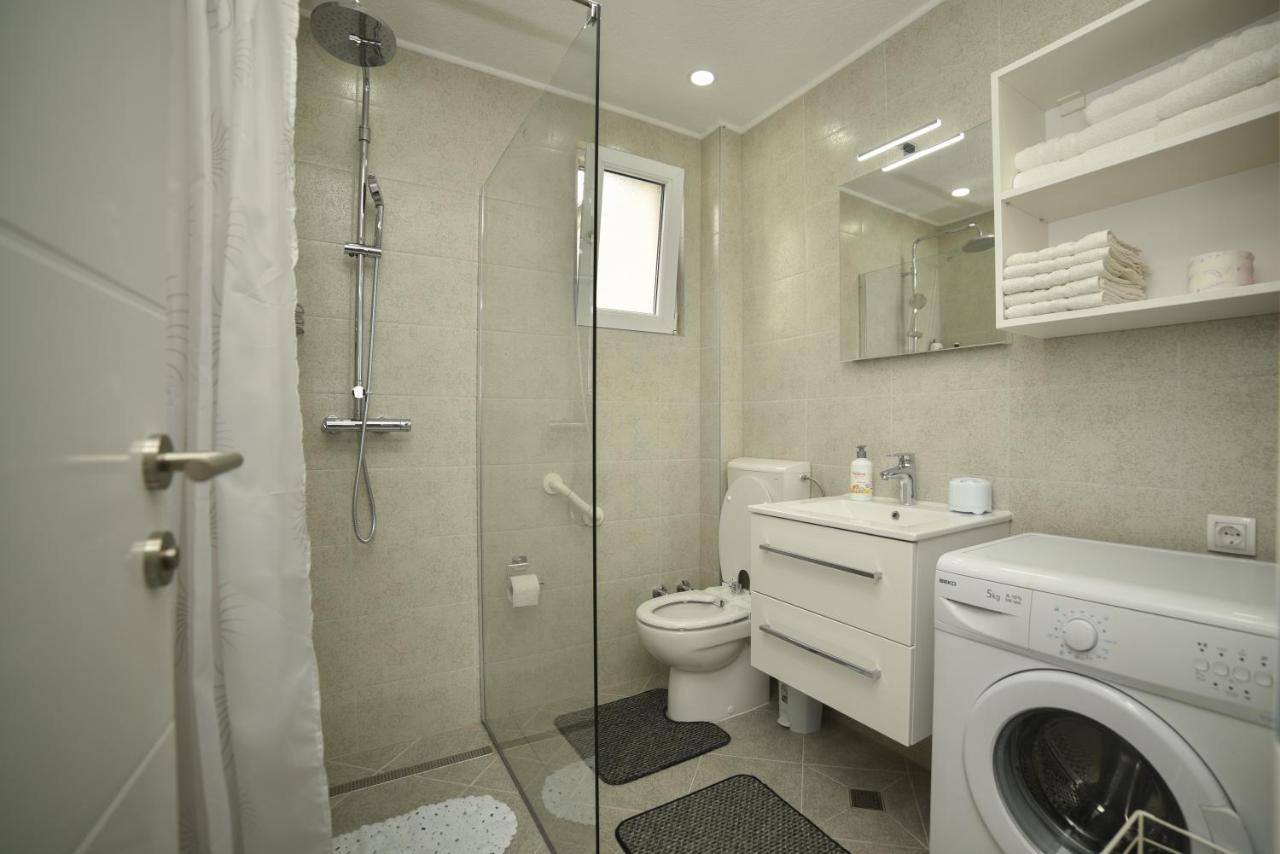 Apartman Slatki Dom 1 Сараєво Екстер'єр фото